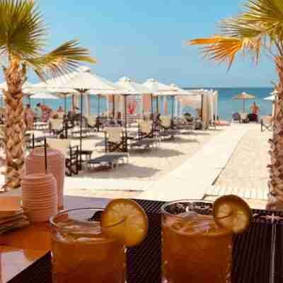Mojito cocktail at Nisos Beach Bar Fanari on Arogi Beach